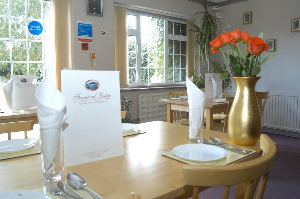 Furnival Lodge Slough Dış mekan fotoğraf